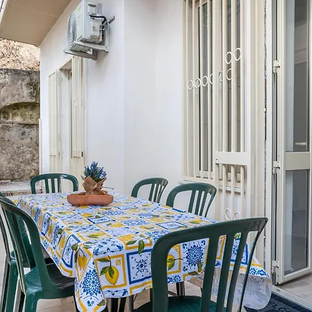 Bright Flat With Terrace In Apartment